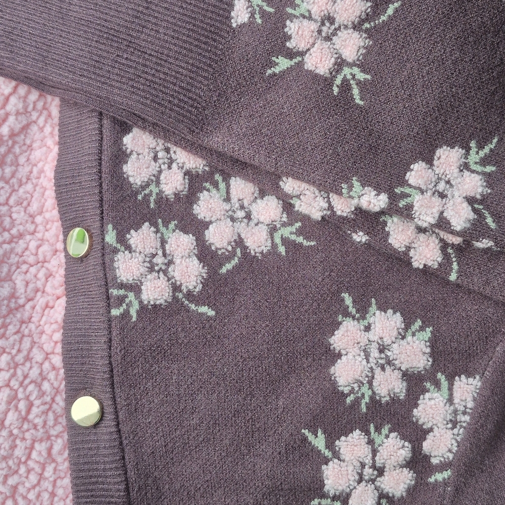 Floral Knit Cardigan Sweater - Picture 7 of 7